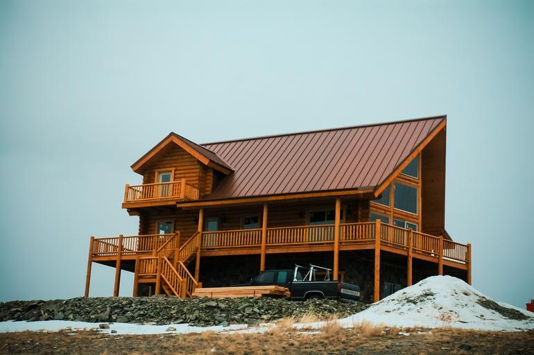 nový dřevěný dům